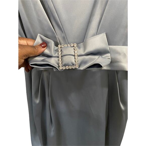 Eliza J Gray Sleeveless Formal Cocktail Dress with Embellished Bow Belt Size 8 - Picture 3 of 10
